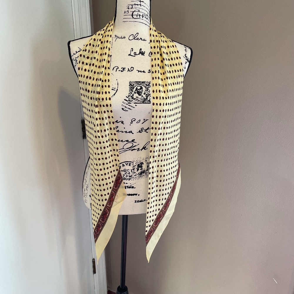 Vintage Club 7 Echo silk floral and paisley scarf